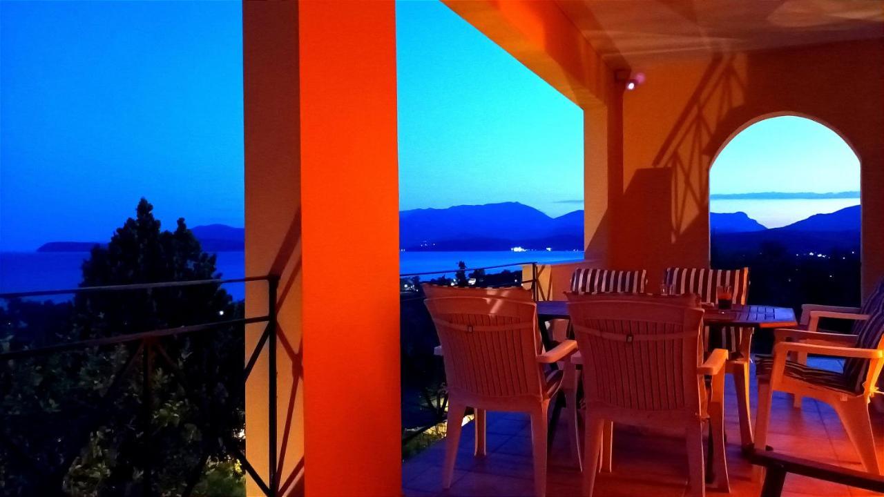 Gythio Seaside Villa Dimitrios - Panoramic View Bagian luar foto